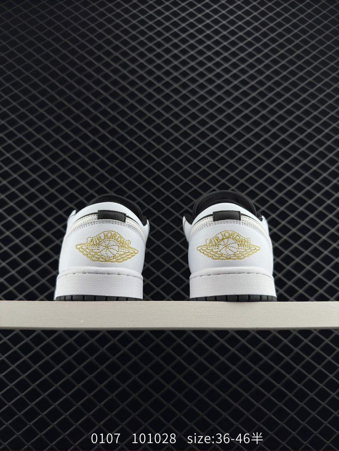 AIR JORDAN 1 LOW AJ1